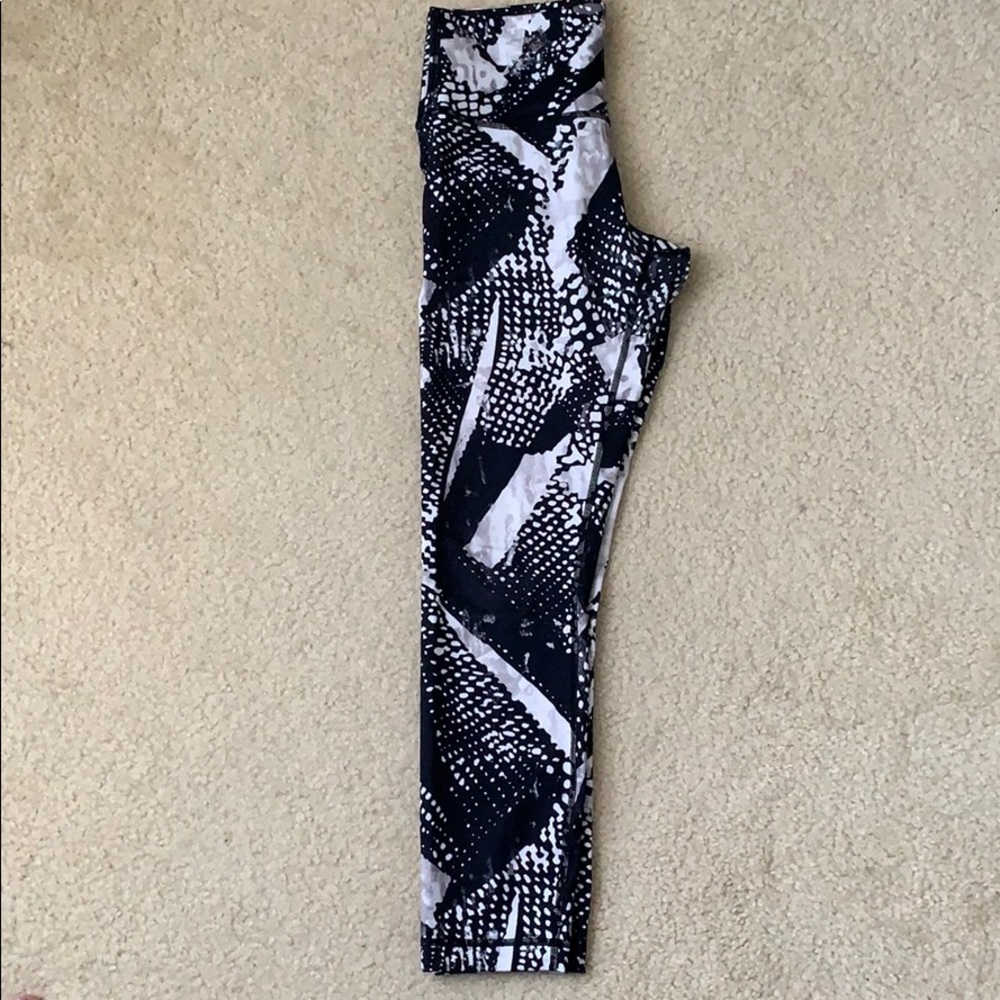 LAST CALL 📢 Wunder under HR 25” static mist multi